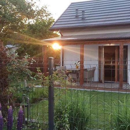 Piekne Zielone Villa Zator Buitenkant foto